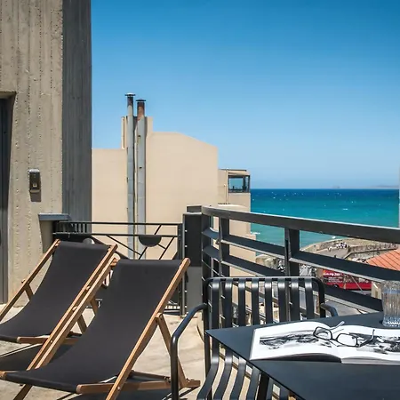 Daire The Blossom Loft - Center With Balcony Sea View