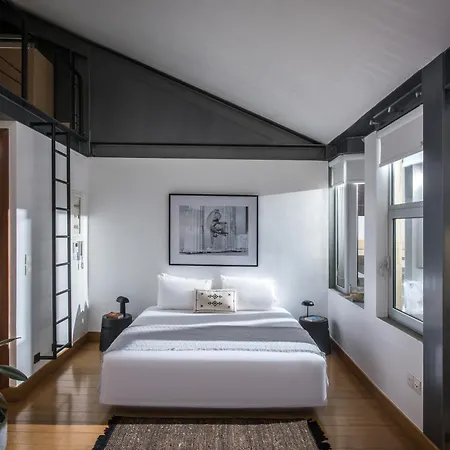The Blossom Loft - Center With Balcony Sea View Daire Kandiye