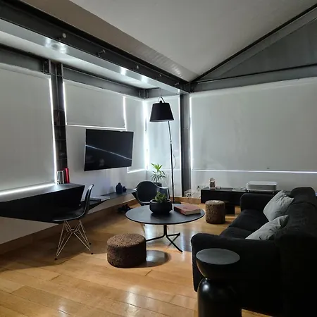 Daire The Blossom Loft - Center With Balcony Sea View